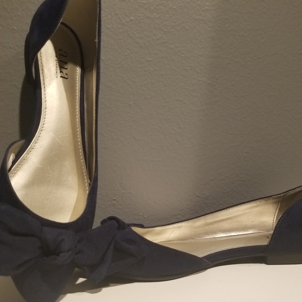 Navy blue slip on flats